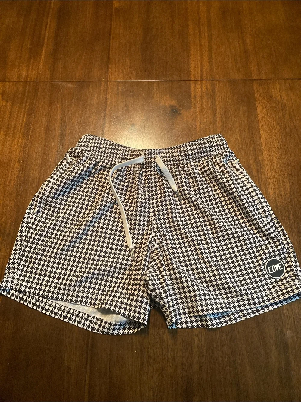 Cove Men’s Black & White Houndstooth Swim Trunks